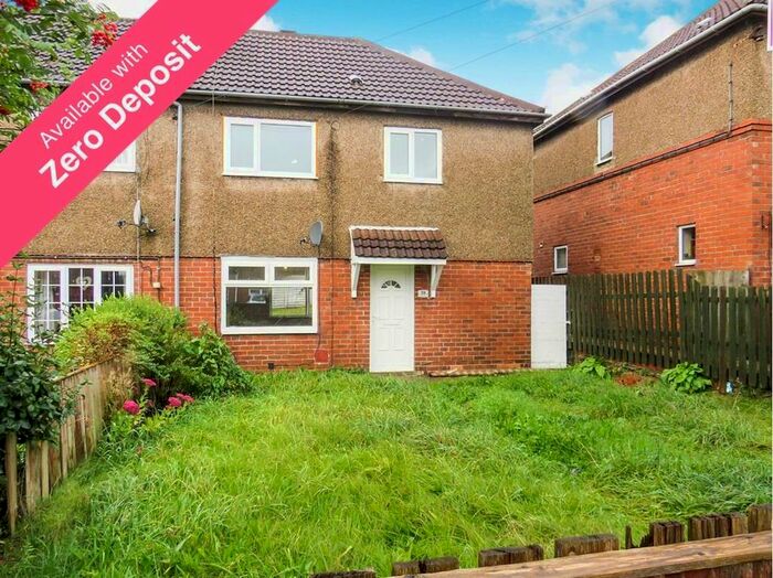 3 Bedroom Semi-Detached House To Rent In Cross Street, Upton, Pontefract, WF9