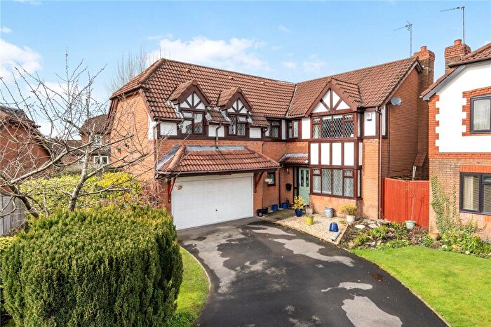 5 Bedroom Detached House For Sale In Tenbury Drive, Alkrington, Middleton, Manchester, M24