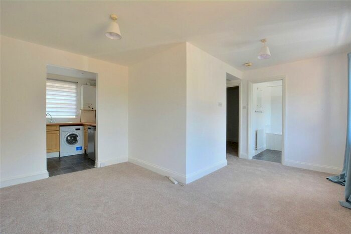 1 Bedroom Flat To Rent In Hadrian Street, London, SE10