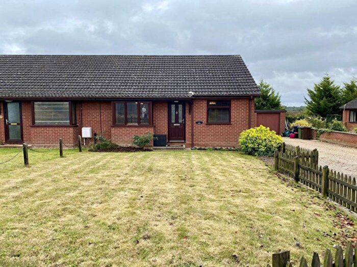 2 Bedroom Bungalow To Rent In Exchange Road, Newton Flotman, Norwich, NR15