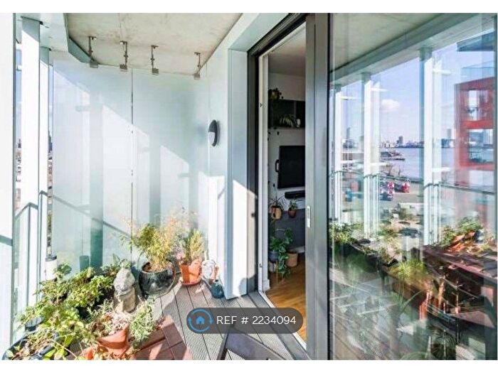 1 Bedroom Flat To Rent In Ossel Court, London, SE10