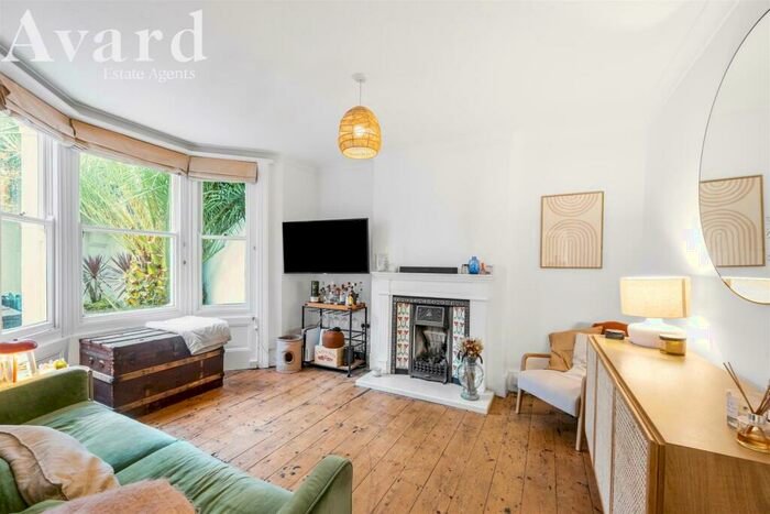 1 Bedroom Flat For Sale In Ditchling Rise, Brighton, BN1