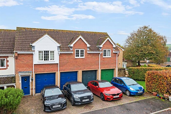 2 Bedroom Semi-Detached House For Sale In Eames Orchard, Ilminster, TA19