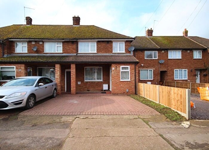 3 Bedroom Terraced House To Rent In Mullway, Letchworth Garden City, SG6