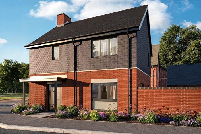 3 Bedroom Detached House For Sale In Brook Lane, Warsash, Southampton, Hampshire, SO31