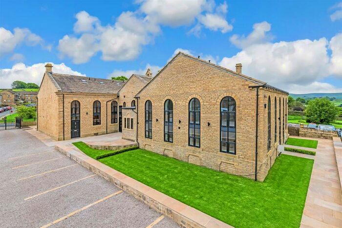 2 Bedroom House For Sale In West Lane, Haworth, Keighley, BD22