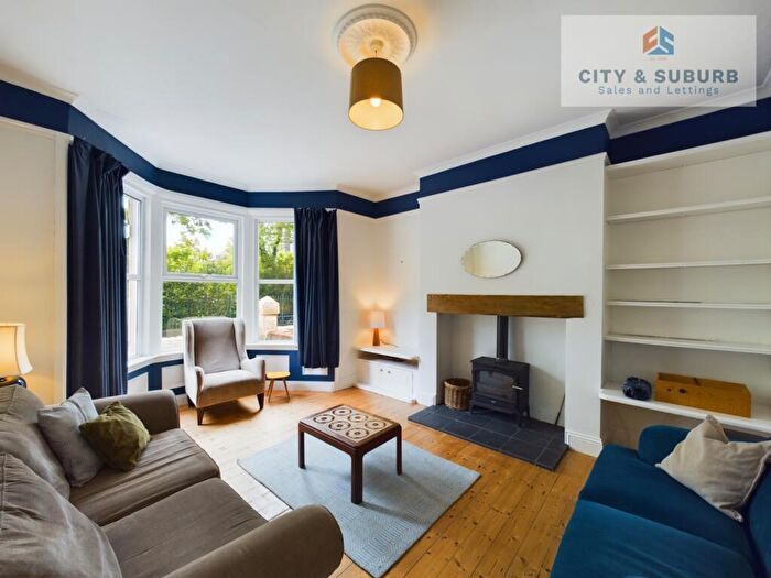 4 Bedroom Terraced House To Rent In Heaton Grove, Newcastle Upon Tyne, NE6