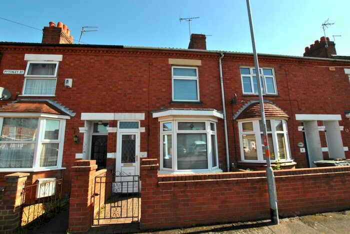 3 Bedroom Terraced House To Rent In Pytchley Road, Rushden, NN10