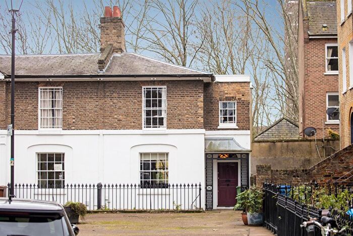 3 Bedroom End Terrace House For Sale In Addington Square, Camberwell, SE5