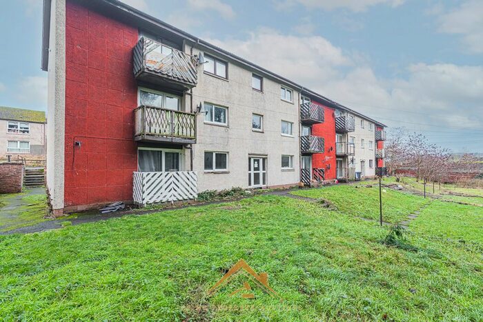 3 Bedroom Flat For Sale In Beattie Court, Hawick, TD9