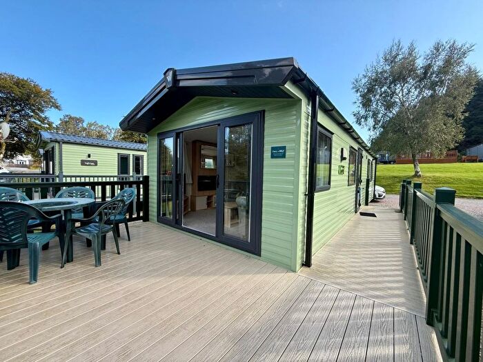 2 Bedroom Mobile/park Home For Sale In Hafton, Hunters Quay, Dunoon, PA23