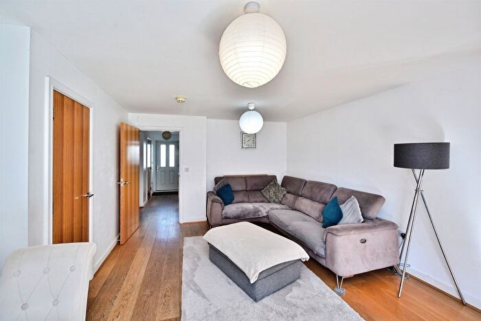 3 Bedroom Terraced House For Sale In Crossfield Walk, Snodland, ME6