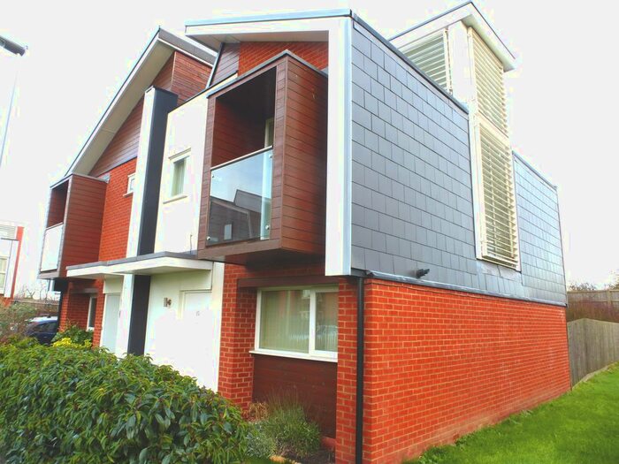 3 Bedroom Property To Rent In Papworth Close, Newport Pagnell, MK16