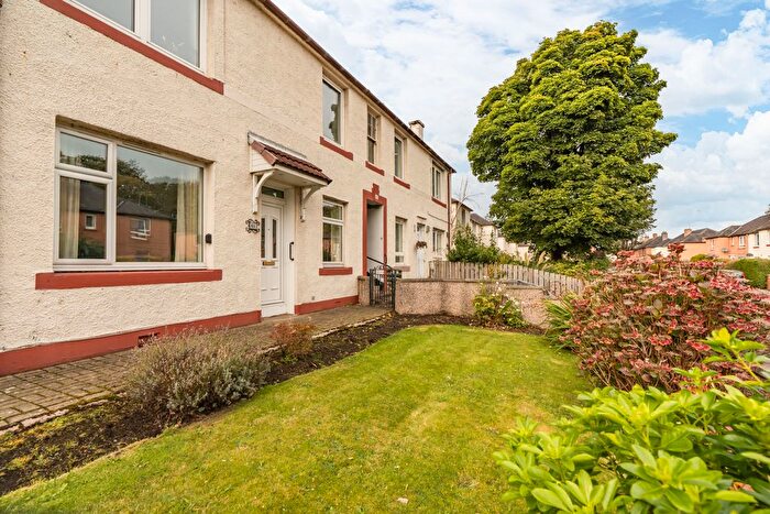 2 Bedroom Flat For Sale In Stenhouse Avenue, Edinburgh, EH11