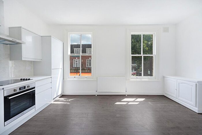 3 Bedroom Flat To Rent In Marlborough Road, Archway, N19