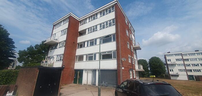 1 Bedroom Flat To Rent In Milne Park East, Croydon, CR0