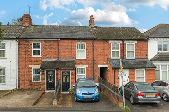 3 Bedroom Terraced House For Sale In Oxford Road, Wokingham, Berkshire, RG41