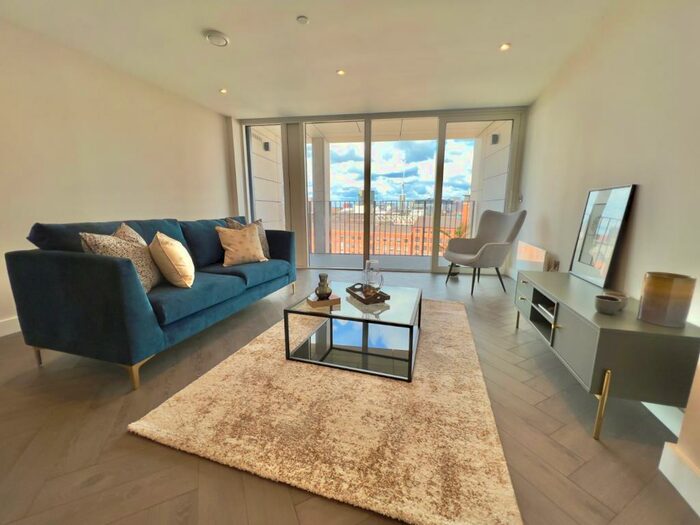 2 Bedroom Flat To Rent In Castle Wharf, A Chester Road, Deansgate, Manchester, M15