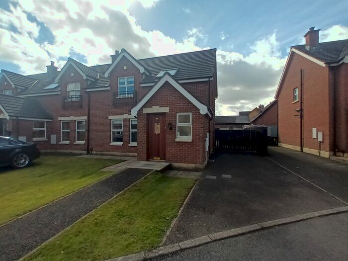 3 Bedroom Semi-Detached House For Sale In Aylesbury Court, Newtownabbey, County Antrim, BT36