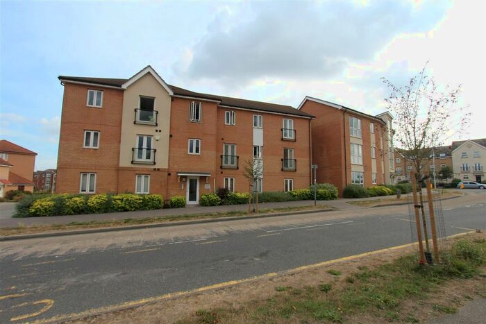 2 Bedroom Flat To Rent In Thistle Hill Way, Minster On Sea, Sheerness, ME12
