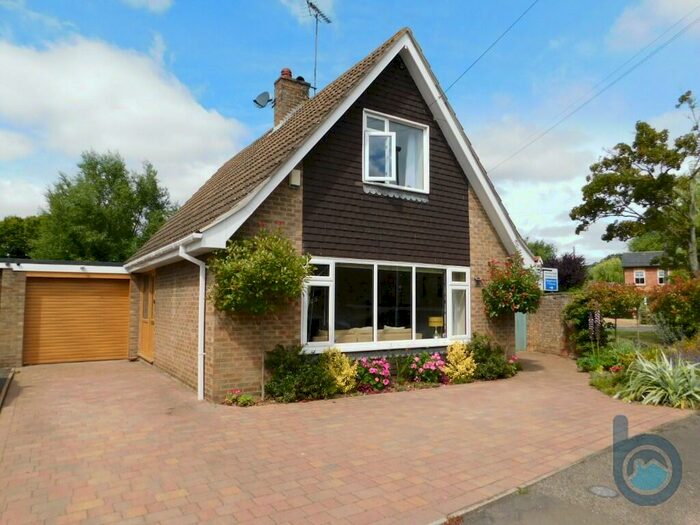 3 Bedroom Detached House To Rent In Firdale Close, Peakirk, Peterborough, PE6