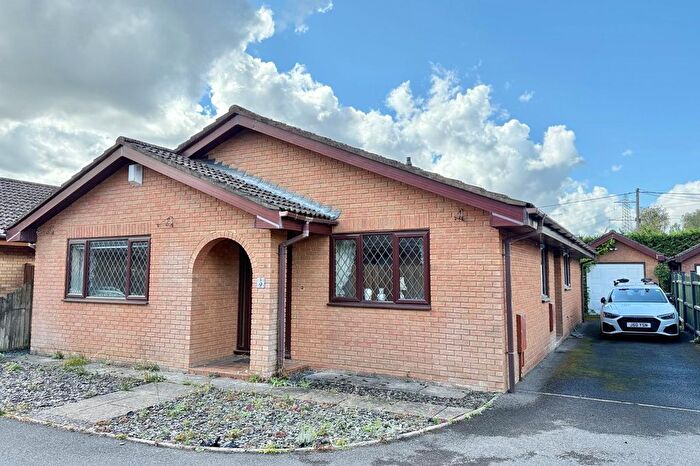 3 Bedroom Detached Bungalow For Sale In The Forestside, Verwood, BH31