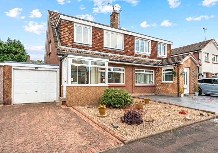 3 Bedroom Semi-Detached House For Sale In Parkdyke, Stirling, FK7