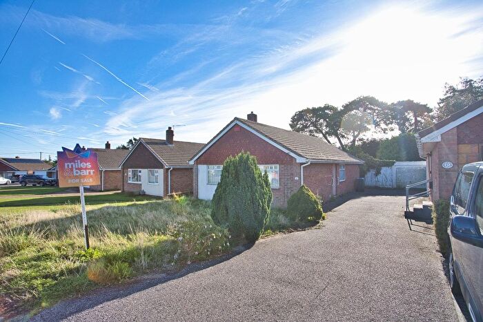 3 Bedroom Bungalow For Sale In Beauxfield, Whitfield, Dover, Kent, CT16