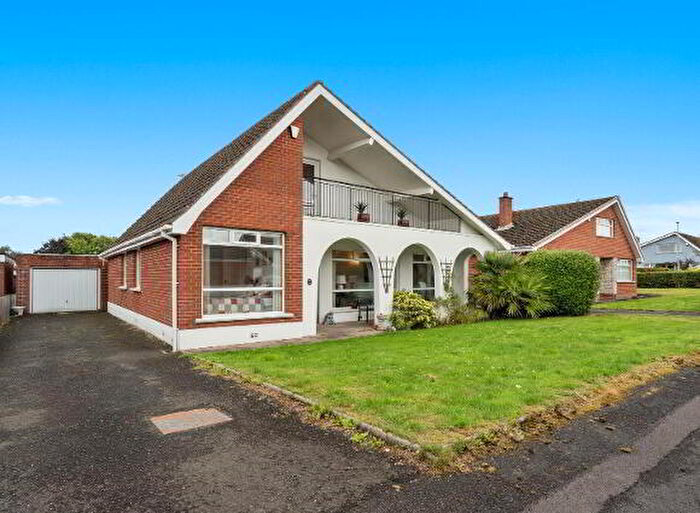 4 Bedroom Detached House For Sale In Pinehill Green, Bangor, BT19