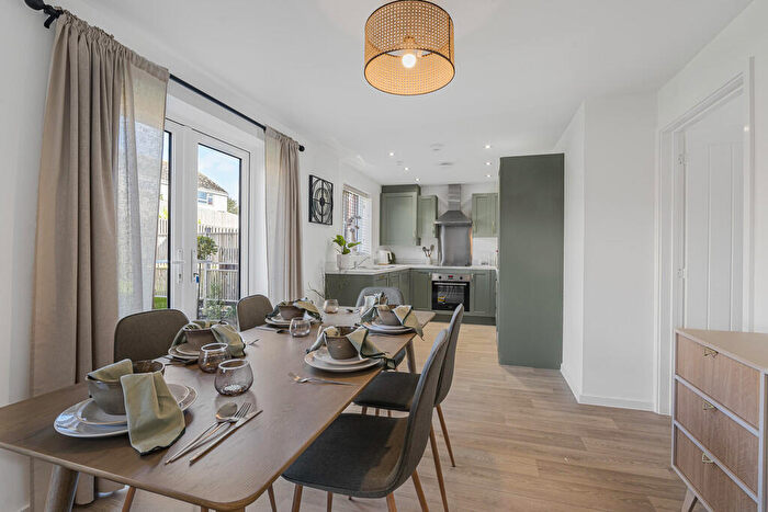 5 Bedroom Detached House For Sale In Plover Road, Dawlish, EX7