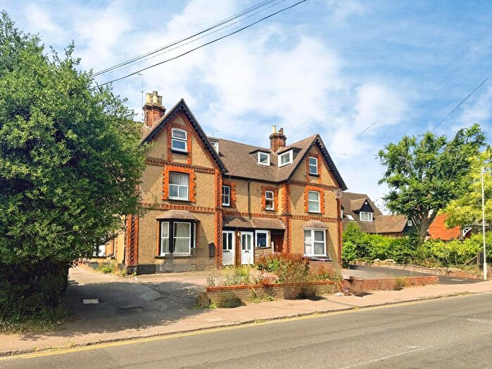 1 Bedroom Flat For Sale In Stevenage Road, Knebworth, SG3
