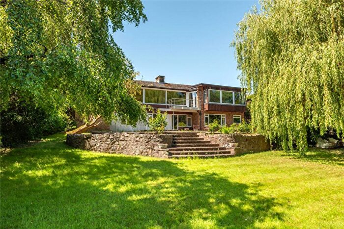 4 Bedroom Detached House For Sale In The Street, Betchworth, Surrey, RH3