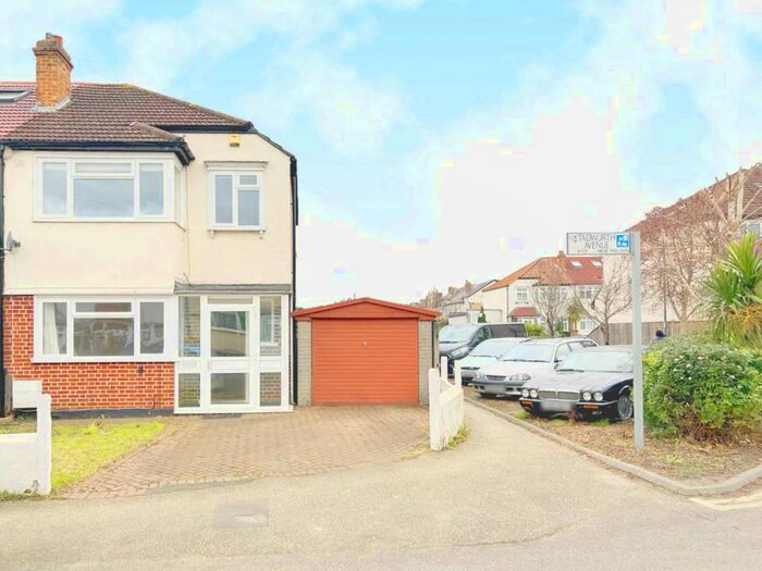 3 Bedroom End Of Terrace House To Rent In Tadworth Avenue, New Malden, KT3