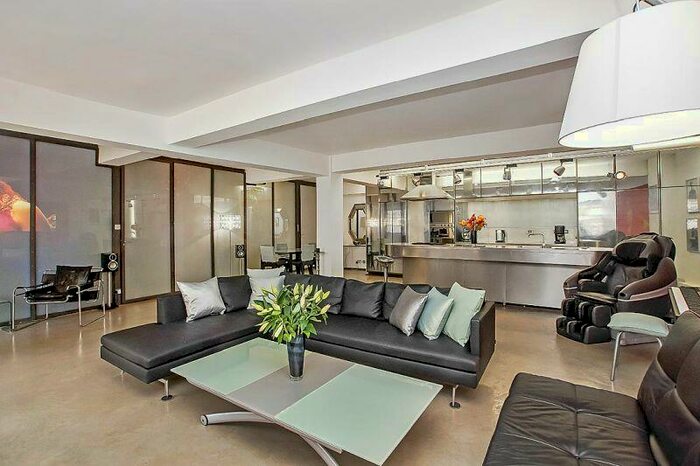 2 Bedroom Apartment To Rent In Gullivers Wharf, Wapping Lane, E1W