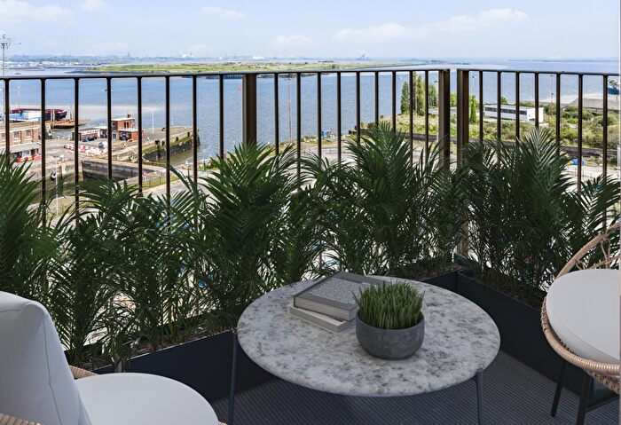 1 Bedroom Flat For Sale In Plot . - Bed Apt, Cavalier Court, Gillingham, ME4