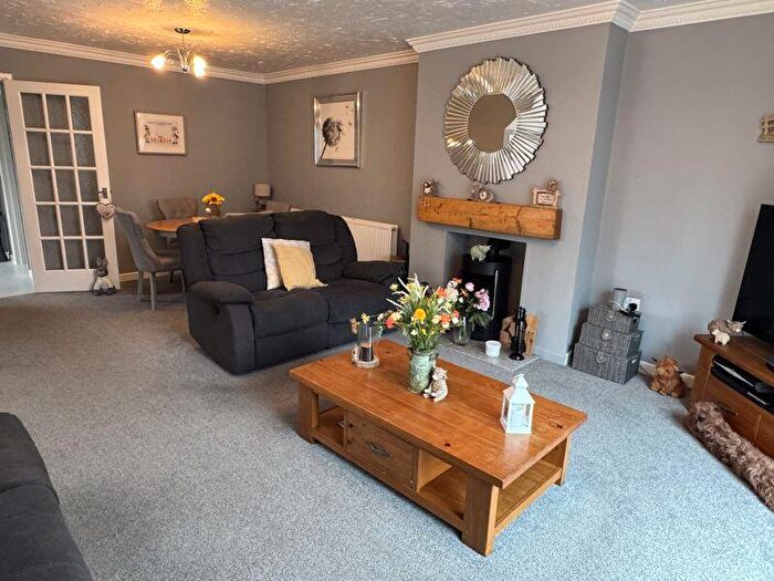 3 Bedroom Semi-Detached House For Sale In Woodlands Drive, Sandford, Wareham, BH20