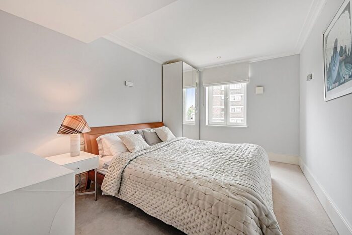 1 Bedroom Flat To Rent In Coleridge Gardens, London, SW10