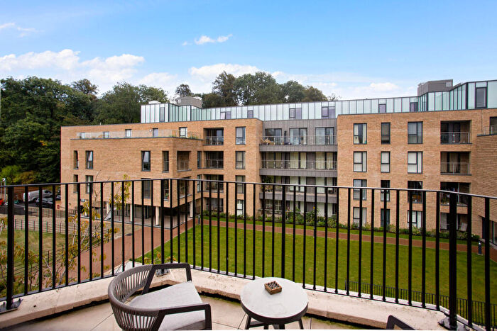 2 Bedroom Character Property For Sale In Chalk Lane, Epsom, KT18