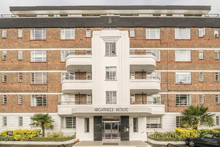 2 Bedroom Flat To Rent In Nightingale Lane, Clapham South, SW12