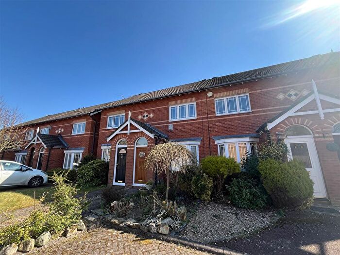 2 Bedroom Property To Rent In Eldon Road, Macclesfield, SK10