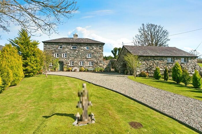 3 Bedroom Detached House For Sale In Dolydd, Caernarfon, LL54