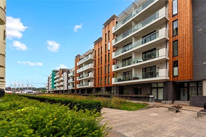 1 Bedroom Apartment To Rent In Millennium Promenade, Bristol, BS1