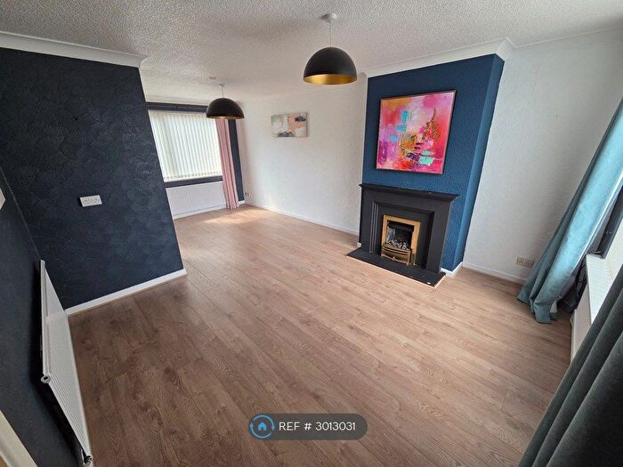 3 Bedroom Terraced House To Rent In Bolton Road, Salford, M6