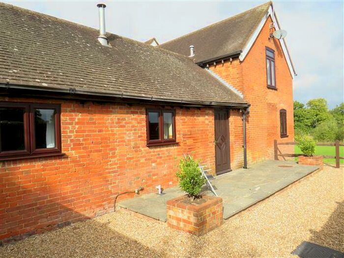 3 Bedroom House To Rent In The Mount, Rusper, Rusper, RH12