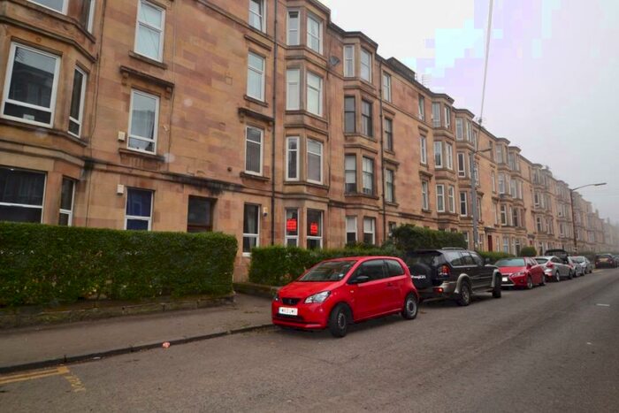 2 Bedroom Flat To Rent In Deanston Drive, G41