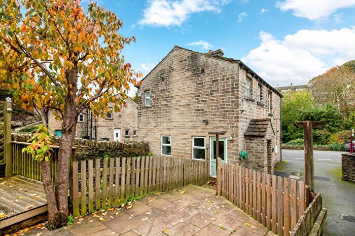 4 Bedroom Detached House For Sale In Millbrook House, Bank Street, Jackson Bridge, Holmfirth, HD9