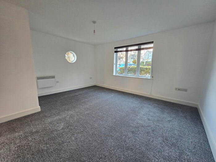1 Bedroom Apartment To Rent In Poynder Drive, Snodland, ME6