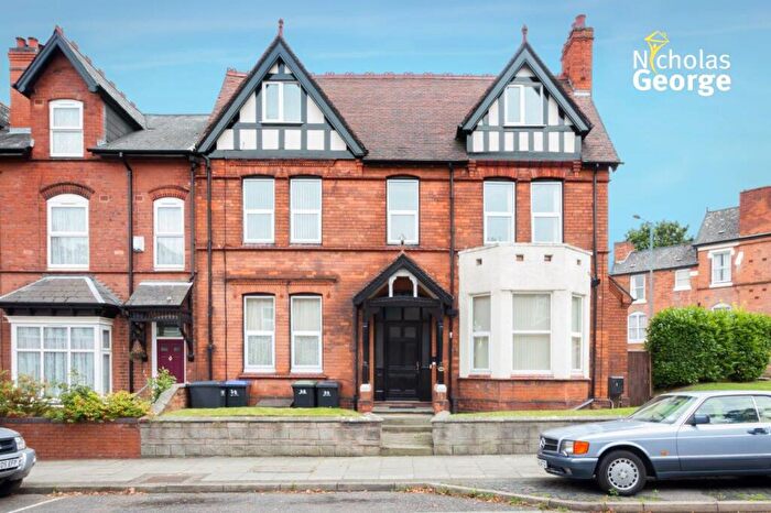 Flat To Rent In Strensham Rd, Balsall Heath, B12