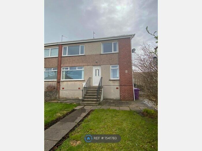 4 Bedroom Semi-Detached House To Rent In Chapelhill Mount, Ardrossan, KA22