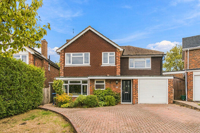 4 Bedroom Detached House For Sale In Chestnut Grove, Hurstpierpoint, BN6